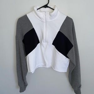 Hollister cropped hoodie
